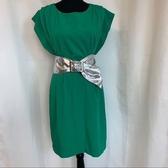 Eliza J Green Drape Sleeve Pleated Missy Sheath Waist Dress Size 4 - Picture 4 of 16